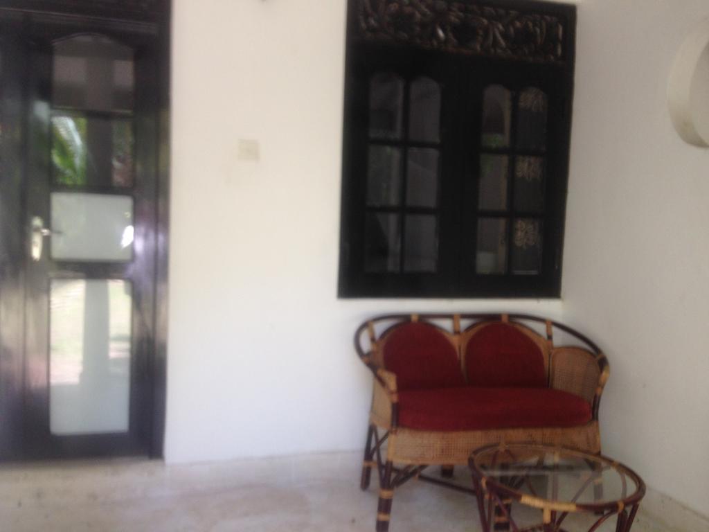 Fire Dragon Hideaway Hotel Negombo Ngoại thất bức ảnh